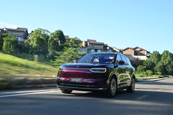 全维进化诠释“国民SUV”新境界：全新问界M7预定开启，预售价28.8万起