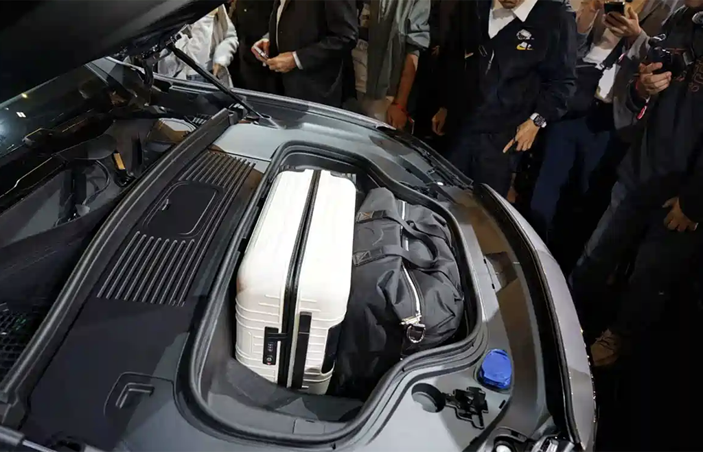 2026年加长国产！实拍解析全新奔驰GLC EV