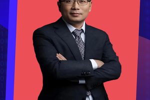 邓承浩升任深蓝董事长 卖房梭哈的他没有“长衫”｜本周人物