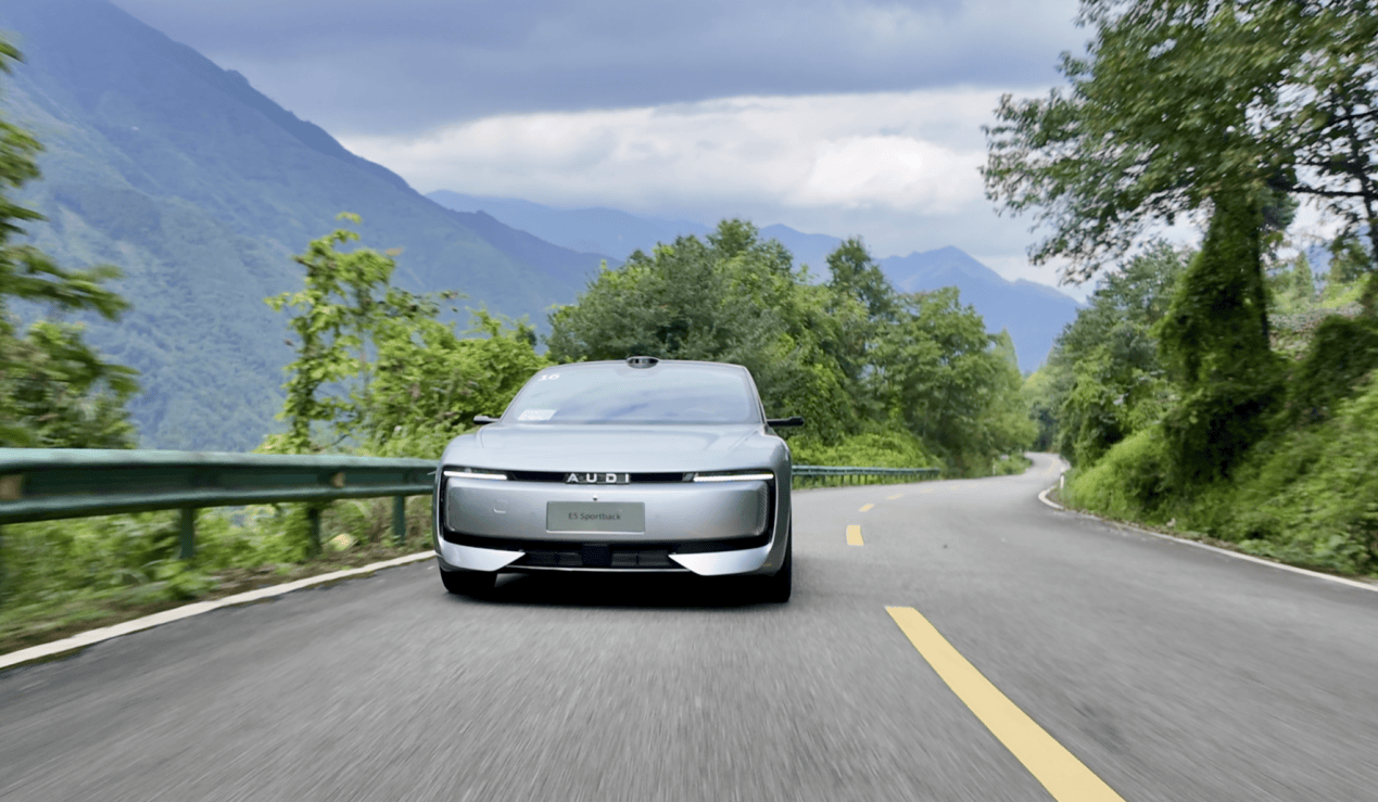 试驾奥迪E5 Sportback：带上quattro的智能电动车，就是操控天花板