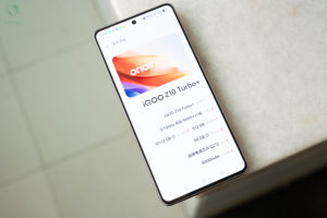 千元机价格，旗舰机性能！iQOO Z10 Turbo+游戏帧率稳到飞起！